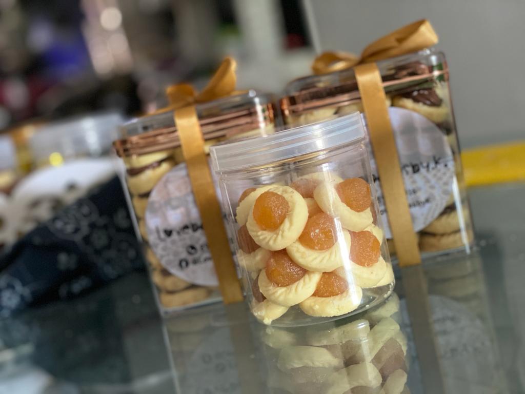 Love Pineapple Tarts